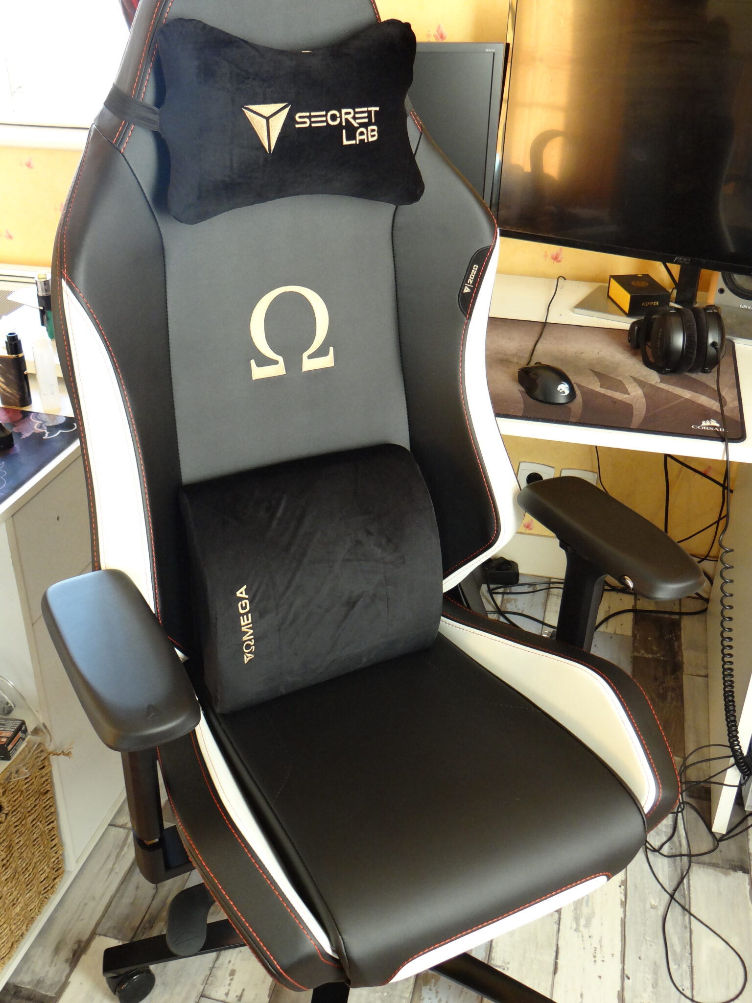 Test Secret Lab Omega (2020) un fauteuil gamer parfait sous toutes