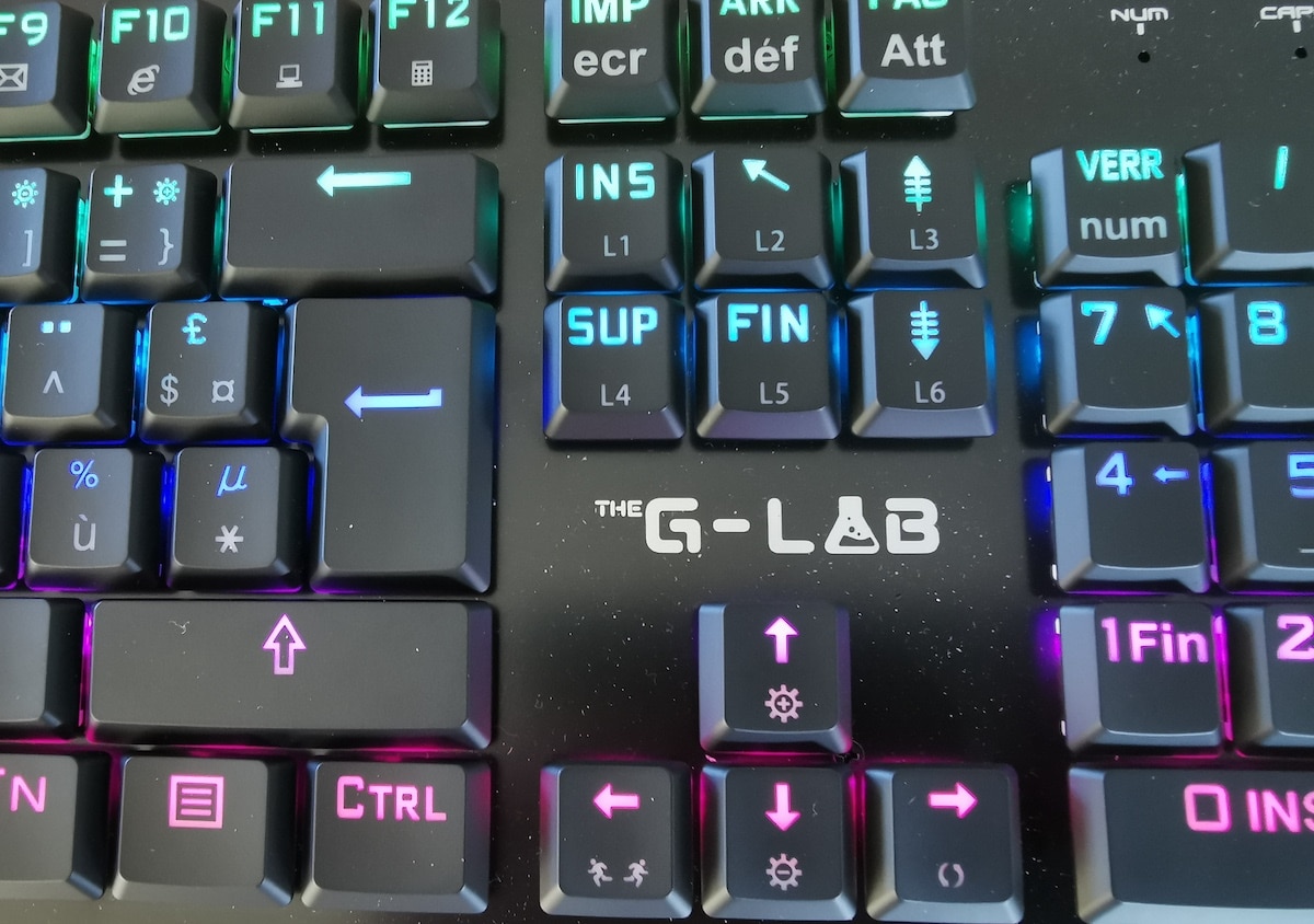 clavier RGB gamer